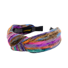 Load image into Gallery viewer, Yarn Knot Headband
