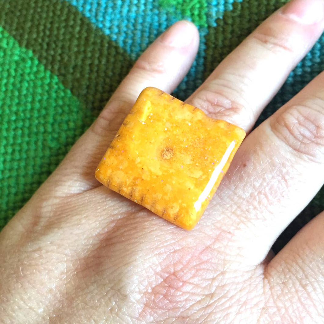 Cheeseit Ring